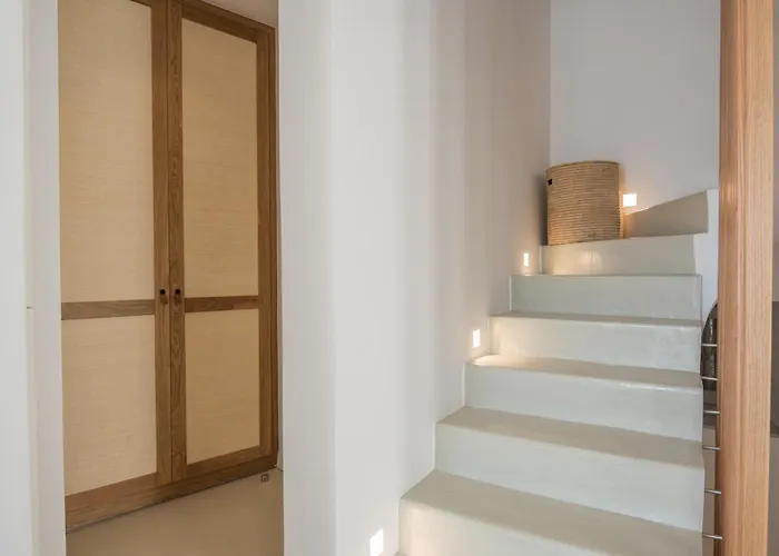 Oneiro Villa. As Dreamy As It Gets